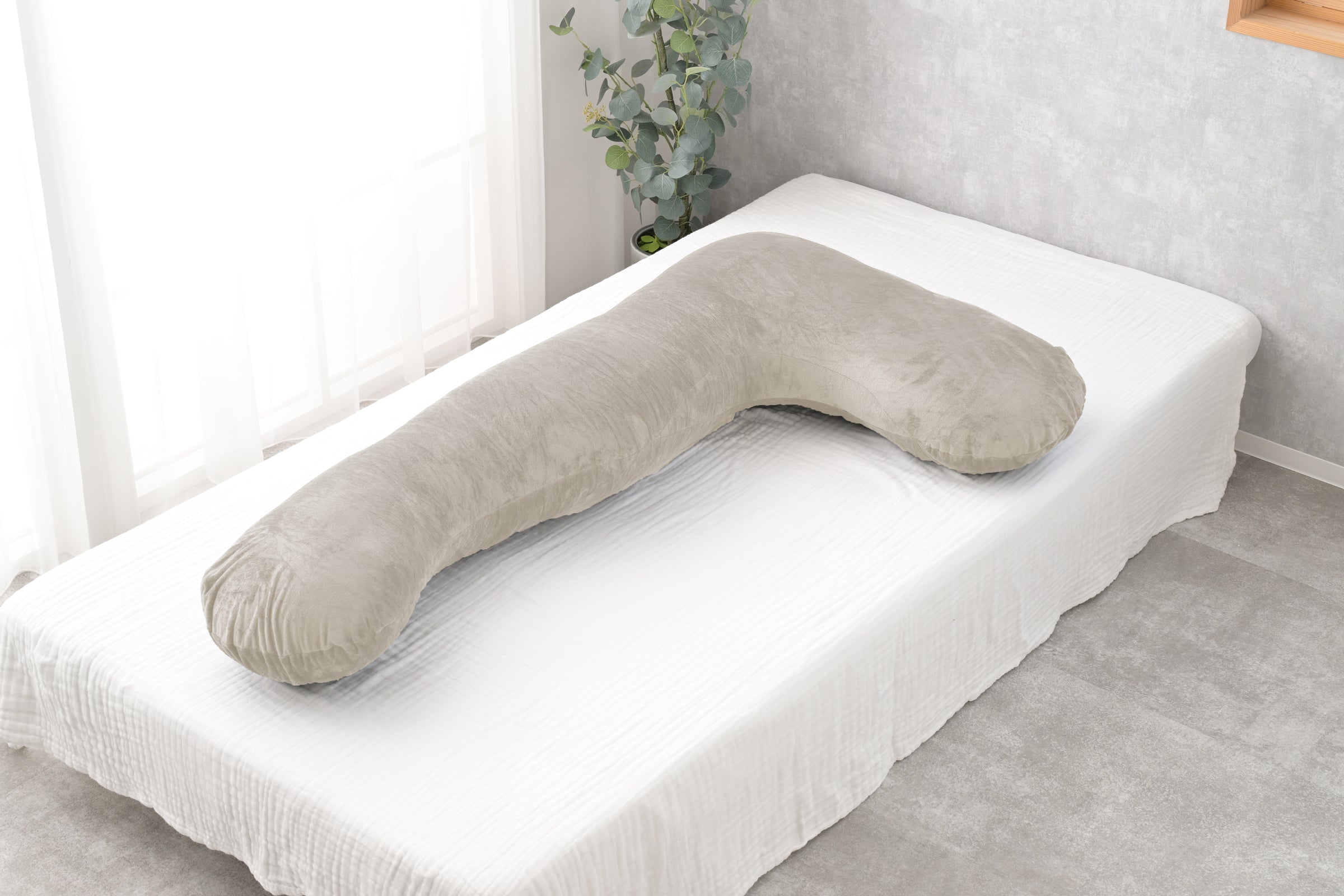 HUGMOTTI Premium ハグモッチグレー ロングクッション ハグモッチプレミアム – NELUKA 熟睡専門店