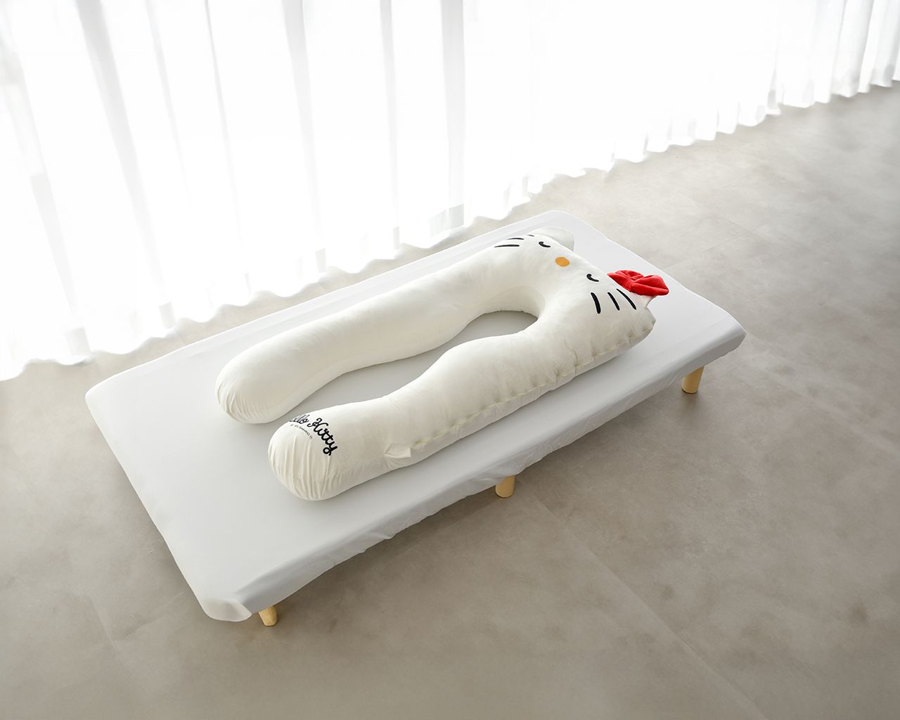 サンリオキャラクターズ✕ハグモッチ特設ページ – NELUKA 熟睡専門店